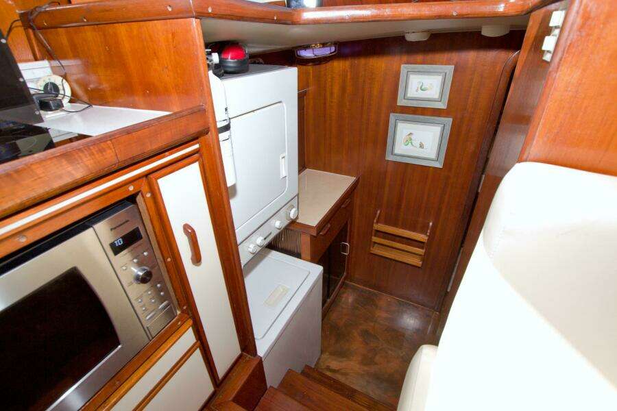 Moonlighter 44ft Gulfstar Yacht For Sale