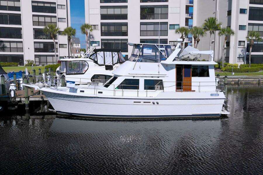 Moonlighter 44ft Gulfstar Yacht For Sale
