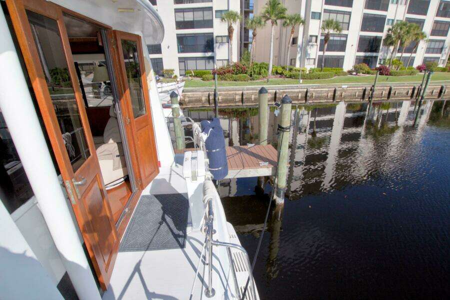 Moonlighter 44ft Gulfstar Yacht For Sale