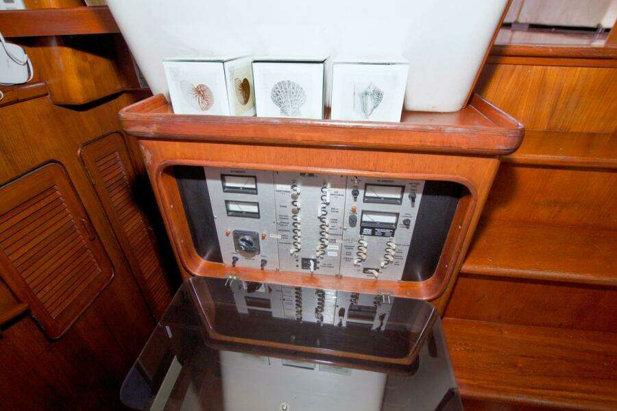 Moonlighter 44ft Gulfstar Yacht For Sale