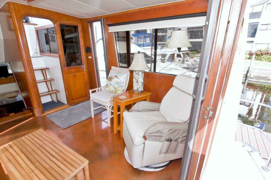 Moonlighter 44ft Gulfstar Yacht For Sale