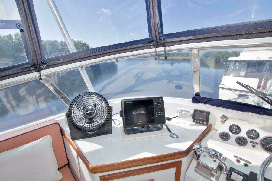 Moonlighter 44ft Gulfstar Yacht For Sale