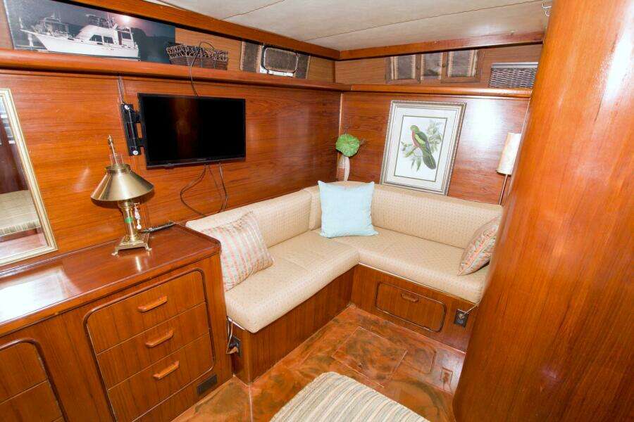 Moonlighter 44ft Gulfstar Yacht For Sale