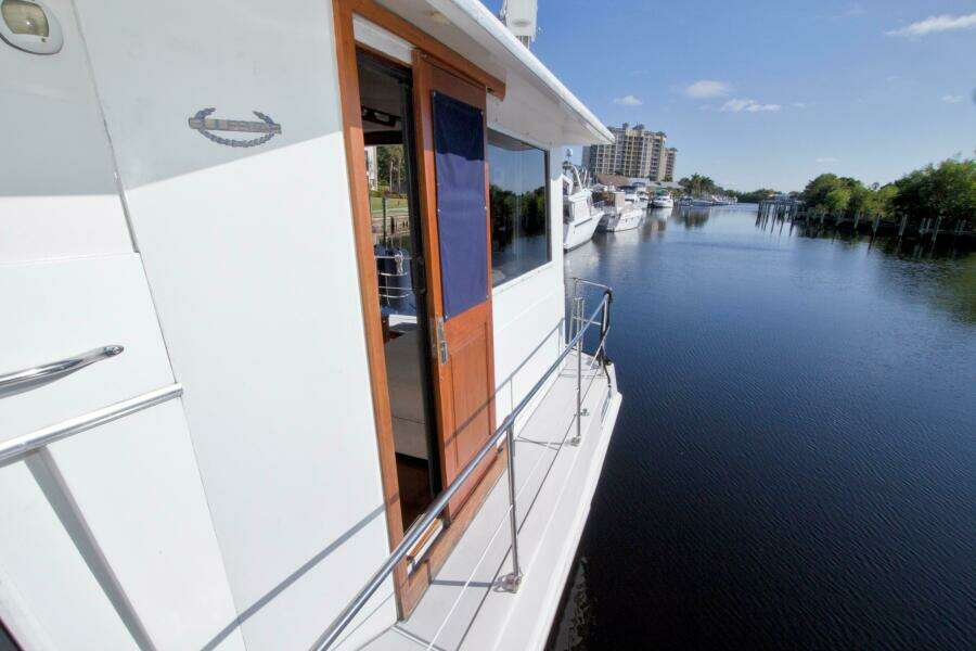 Moonlighter 44ft Gulfstar Yacht For Sale