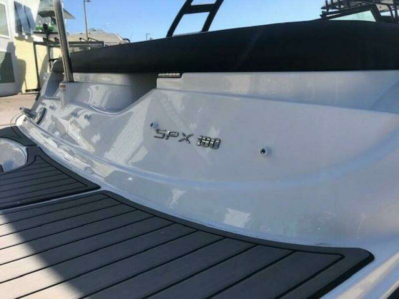 19ft Sea Ray Yacht For Sale
