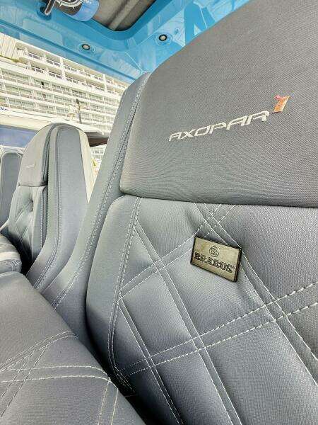 37ft Axopar Yacht For Sale