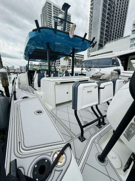 37ft Axopar Yacht For Sale