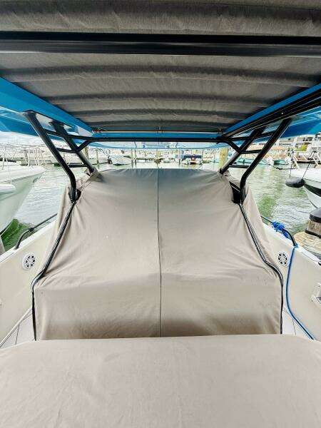 37ft Axopar Yacht For Sale