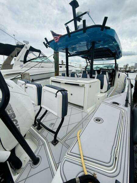 37ft Axopar Yacht For Sale