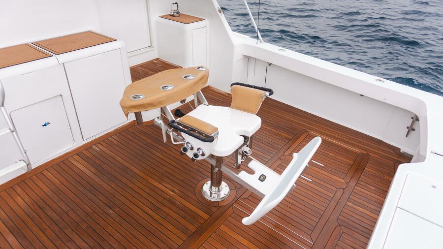 55' 2000 Viking 55 Convertible