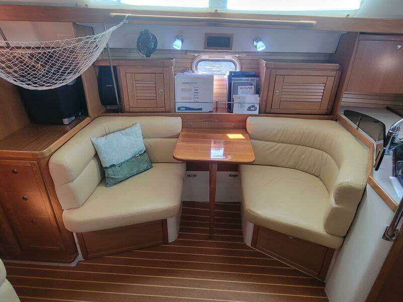 Freedom 37ft Catalina Yacht For Sale