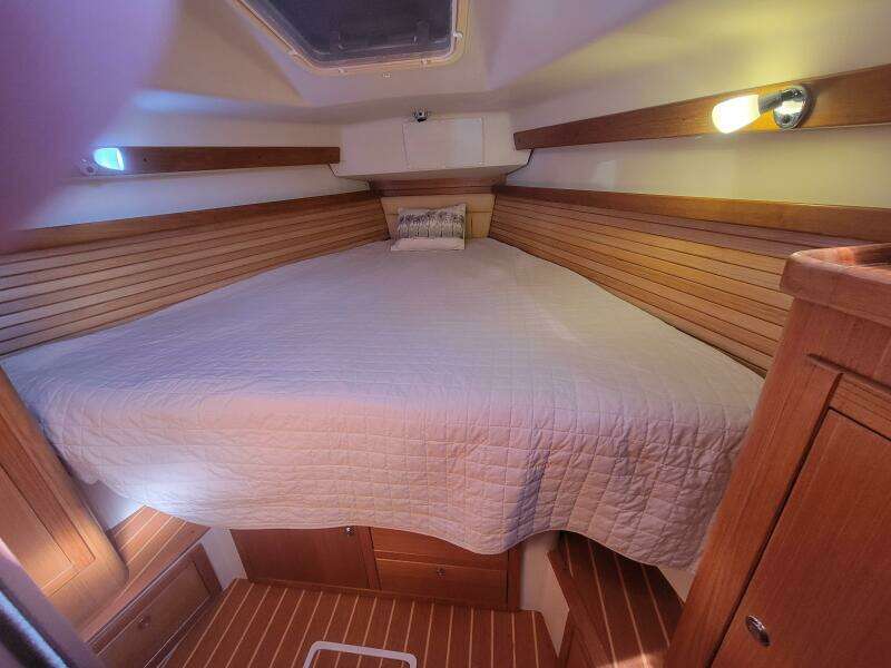 Freedom 37ft Catalina Yacht For Sale