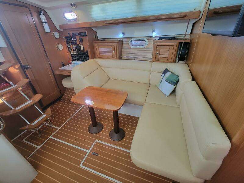 Freedom 37ft Catalina Yacht For Sale