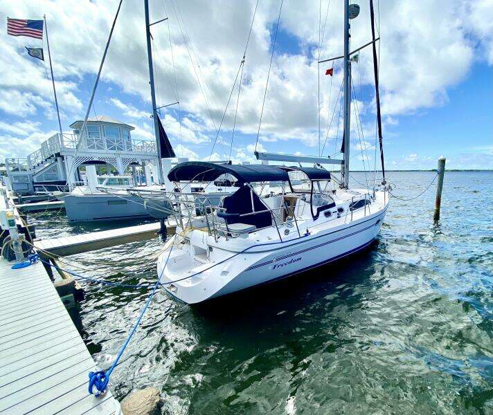 Freedom 37ft Catalina Yacht For Sale