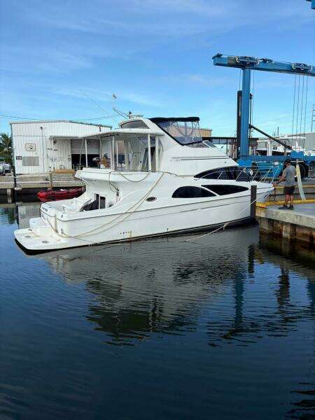 41ft Carver Yacht For Sale