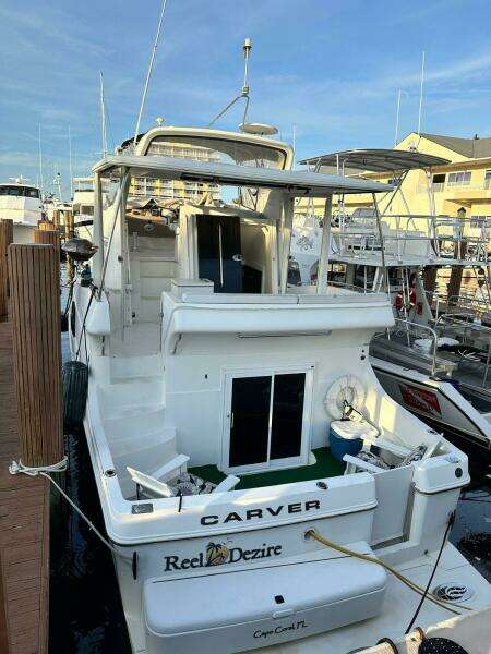 41ft Carver Yacht For Sale