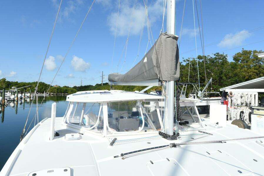 Mano Illio 41ft Maine Cat Yacht For Sale