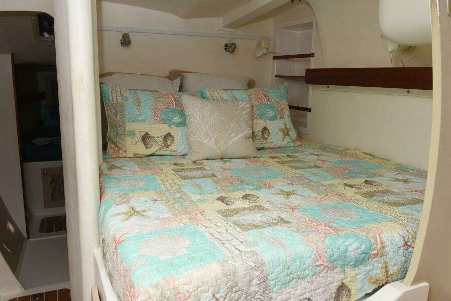 Mano Illio 41ft Maine Cat Yacht For Sale