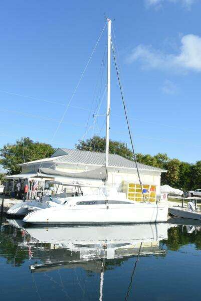 Mano Illio 41ft Maine Cat Yacht For Sale
