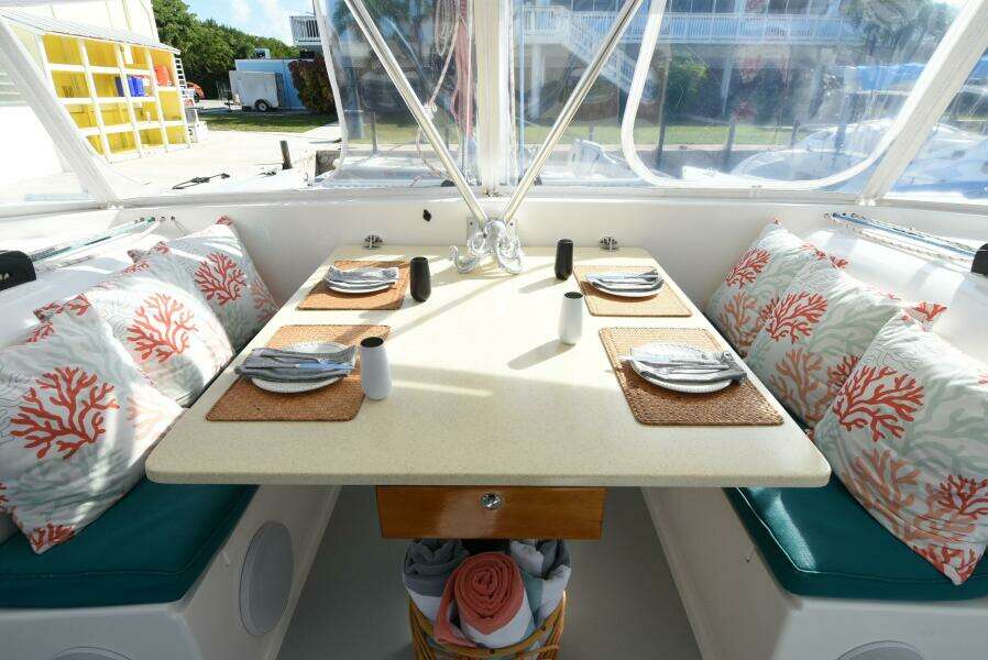 Mano Illio 41ft Maine Cat Yacht For Sale