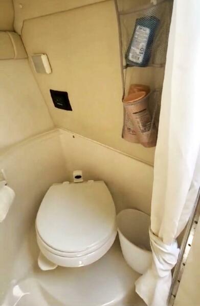 29' 2006 Monterey 298SC