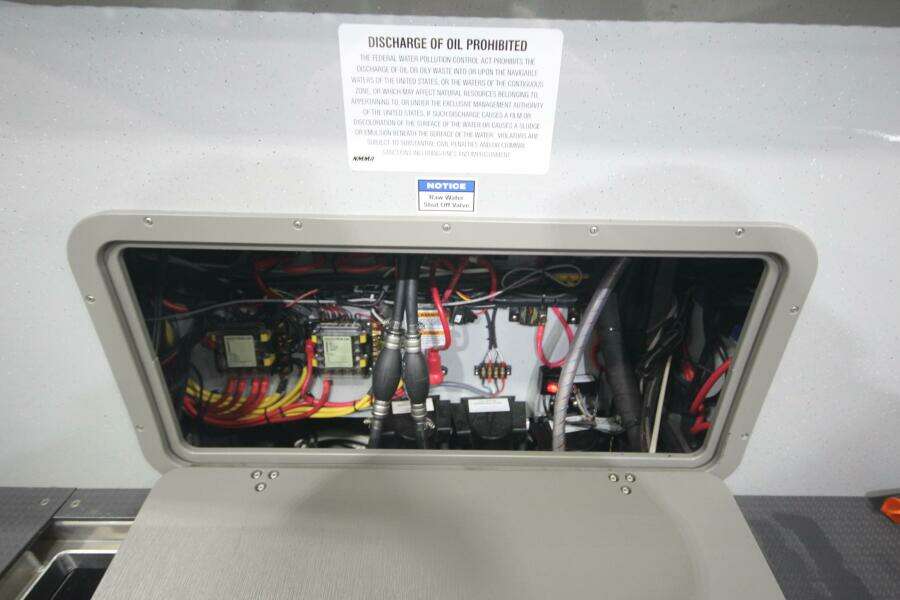 30ft Weldcraft Yacht For Sale