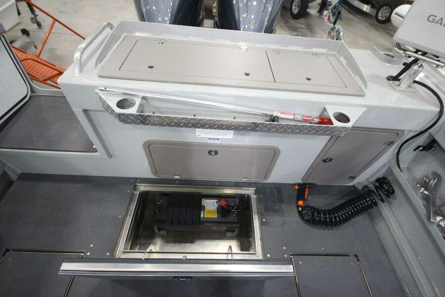 30ft Weldcraft Yacht For Sale