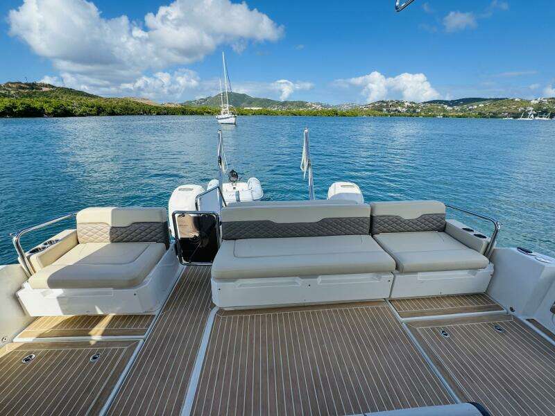 Island Jewel 36ft Aquila Yacht For Sale