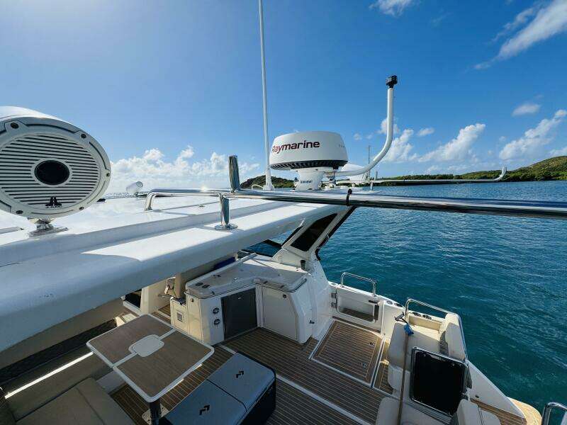 Island Jewel 36ft Aquila Yacht For Sale