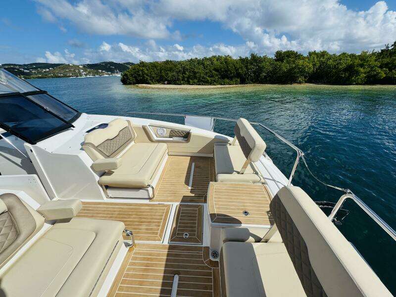 Island Jewel 36ft Aquila Yacht For Sale