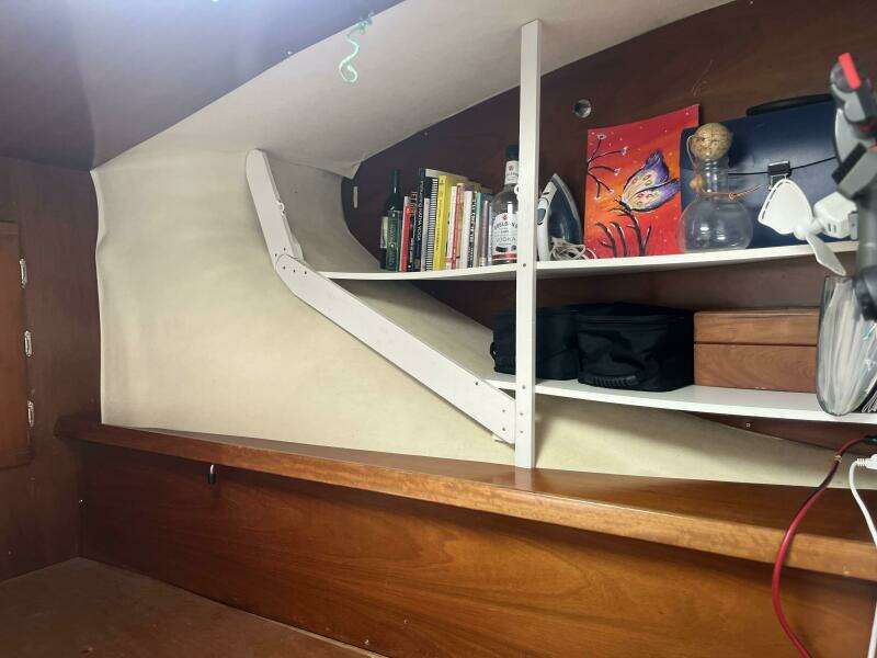 SEA GLASS 43ft Fountaine Pajot Yacht For Sale