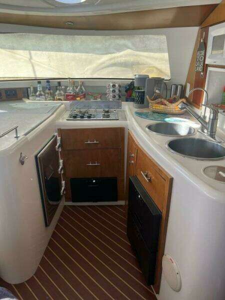 SEA GLASS 43ft Fountaine Pajot Yacht For Sale