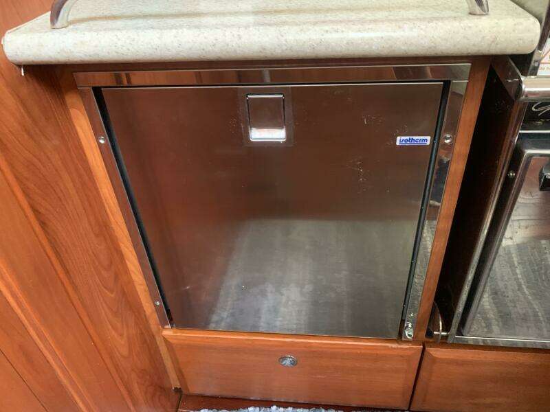 Just Sayin 45ft Hunter Yacht For Sale