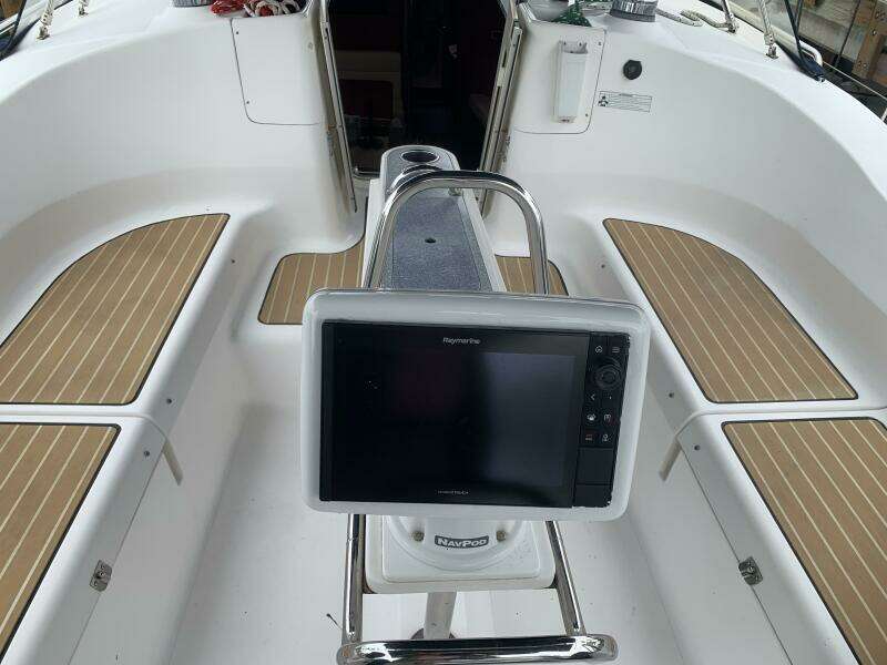 Just Sayin 45ft Hunter Yacht For Sale