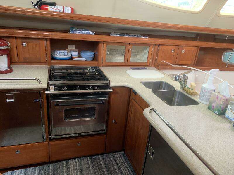 Just Sayin 45ft Hunter Yacht For Sale