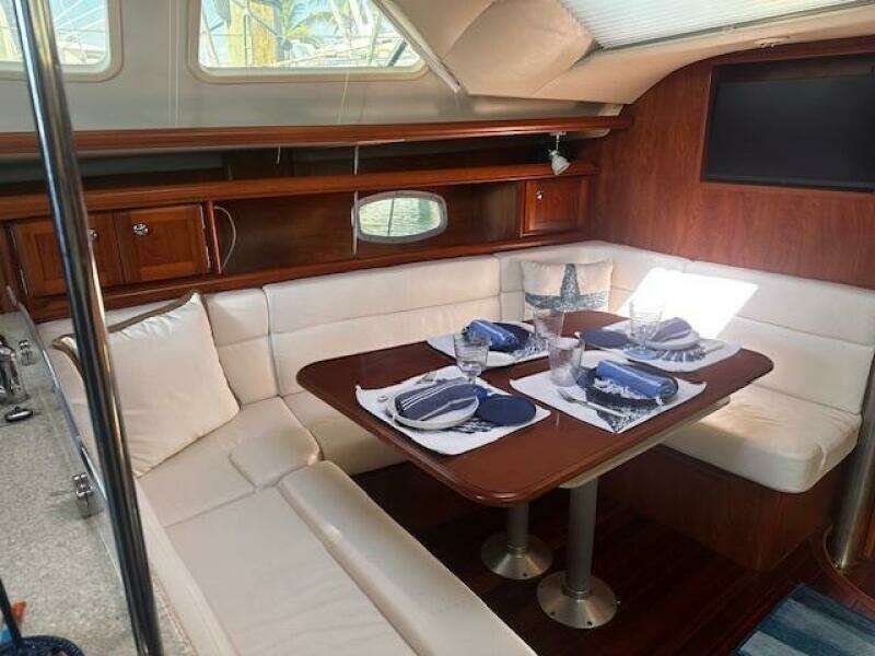 Just Sayin 45ft Hunter Yacht For Sale