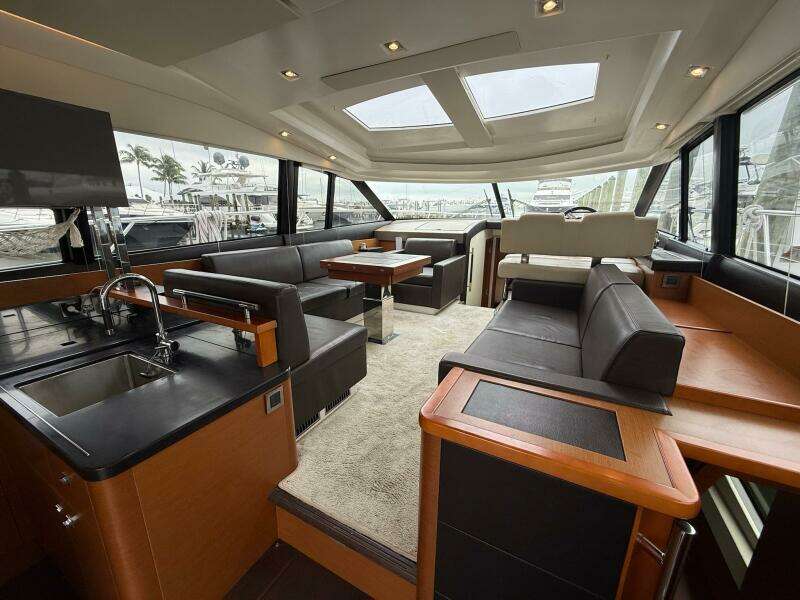 Top Nach 50ft Prestige Yacht For Sale