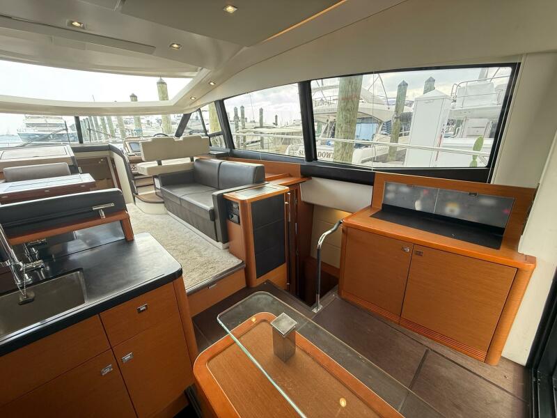 50' 2017 Prestige 500S