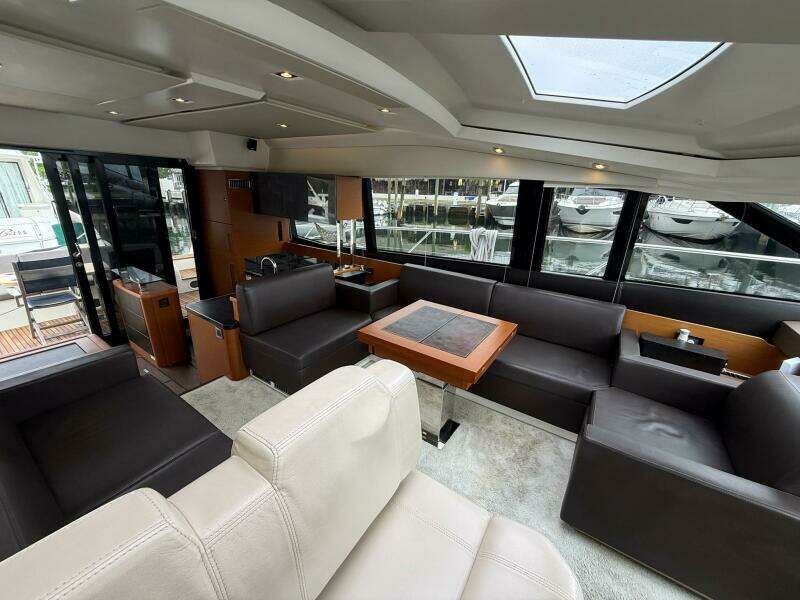 Top Nach 50ft Prestige Yacht For Sale