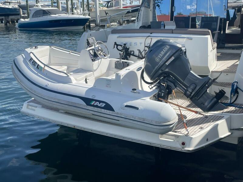 50' 2017 Prestige 500S