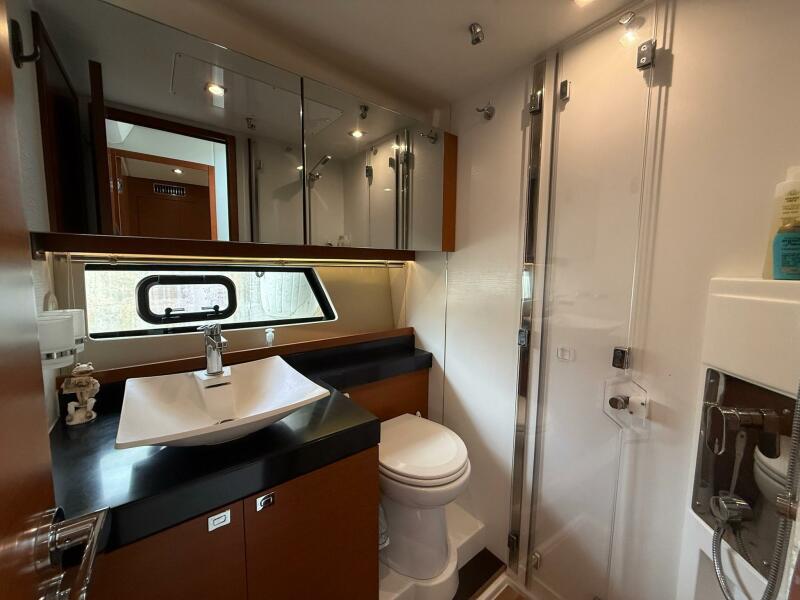 50' 2017 Prestige 500S