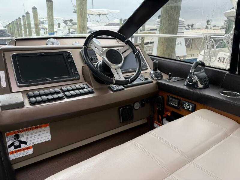 50' 2017 Prestige 500S