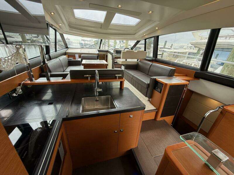 Top Nach 50ft Prestige Yacht For Sale