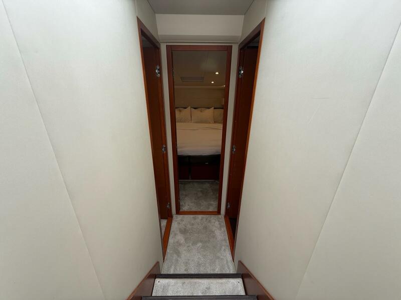 50' 2017 Prestige 500S