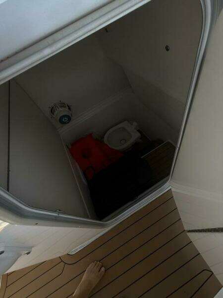 27ft Cape Horn Yacht For Sale