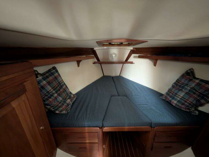 Thistle 37ft Tartan Yacht For Sale