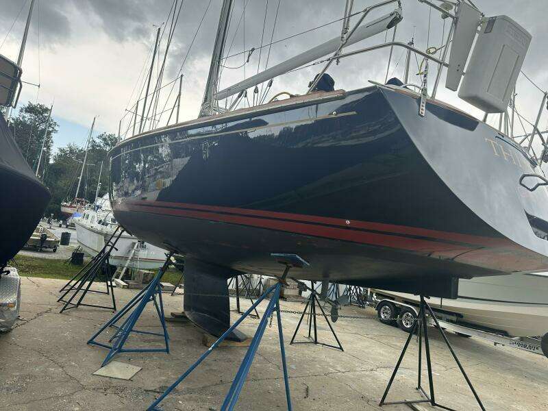 Thistle 37ft Tartan Yacht For Sale