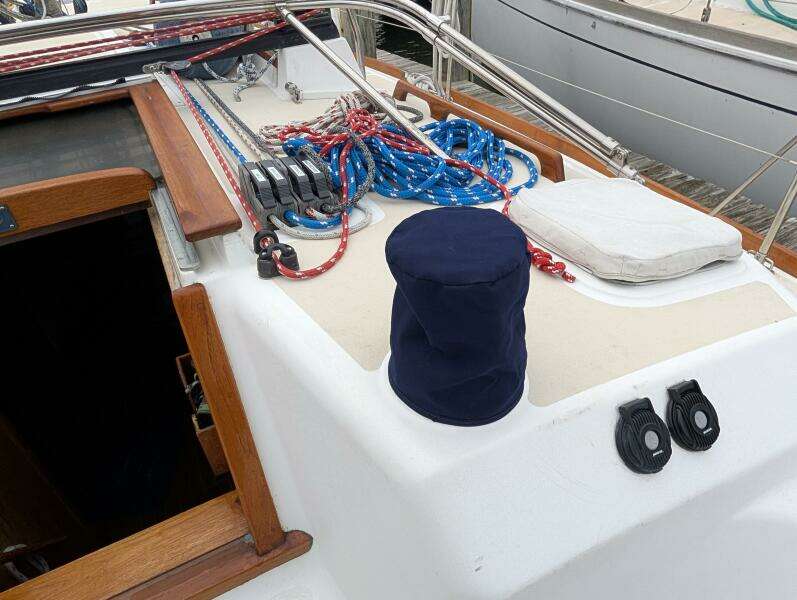 Thistle 37ft Tartan Yacht For Sale