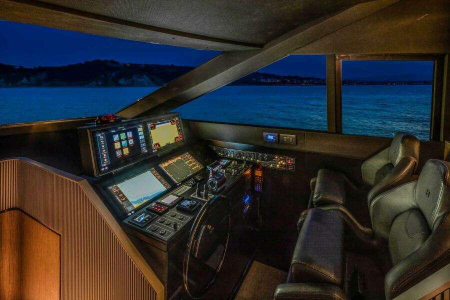 SANTA MARIA 72ft Ferretti Yachts Yacht For Sale