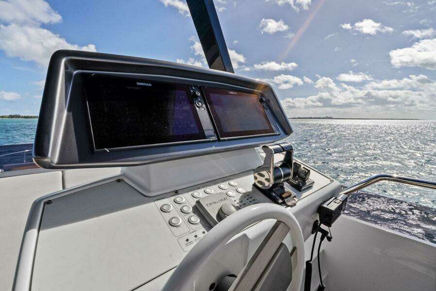 SANTA MARIA 72ft Ferretti Yachts Yacht For Sale